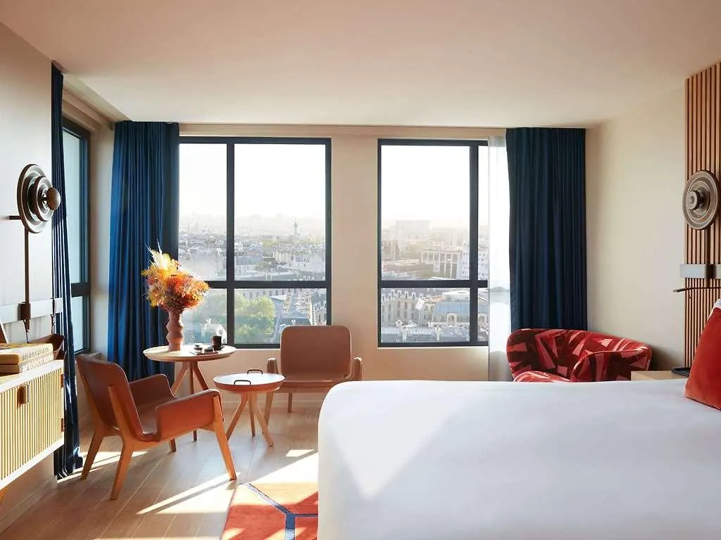 So/ Paris Hotel