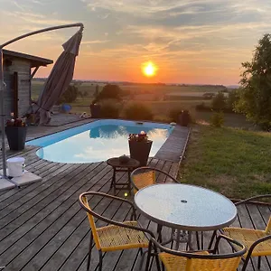 la-maison-de-jeanne.hotels-rhonealpes.com/