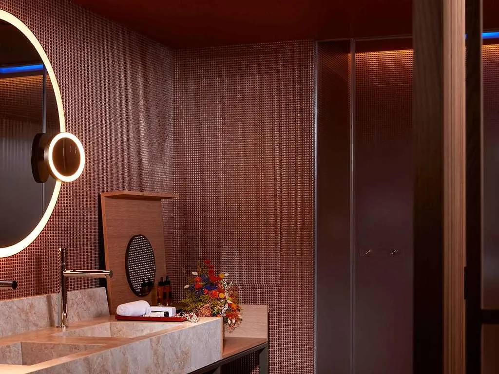 So/ Paris Hotel